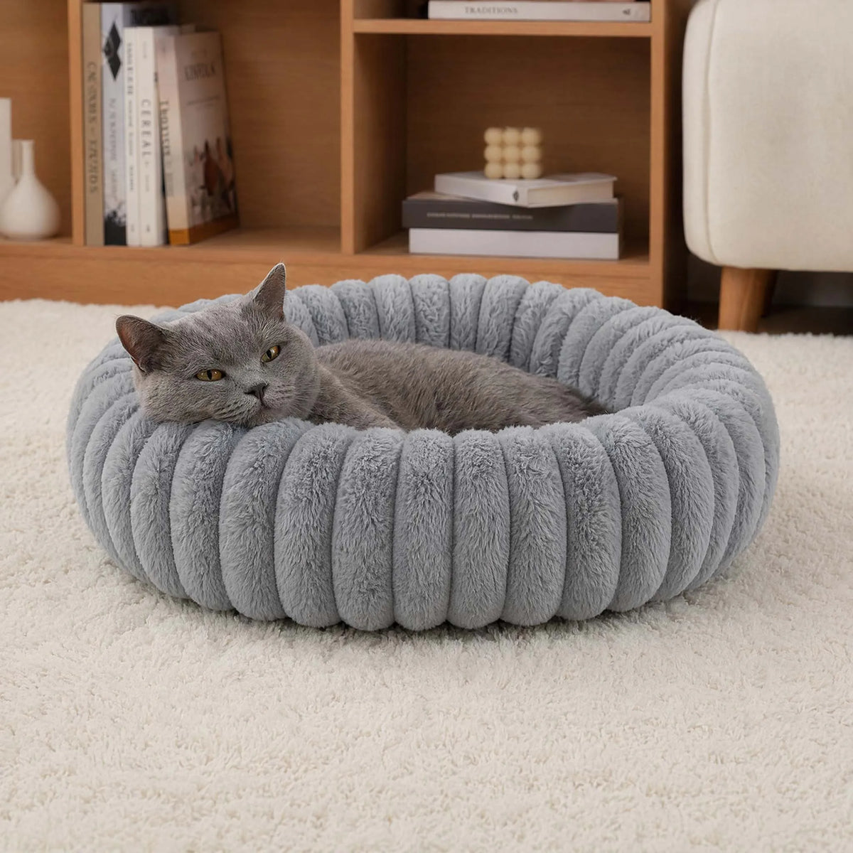 Ribbed Plush Donut Pet Bed