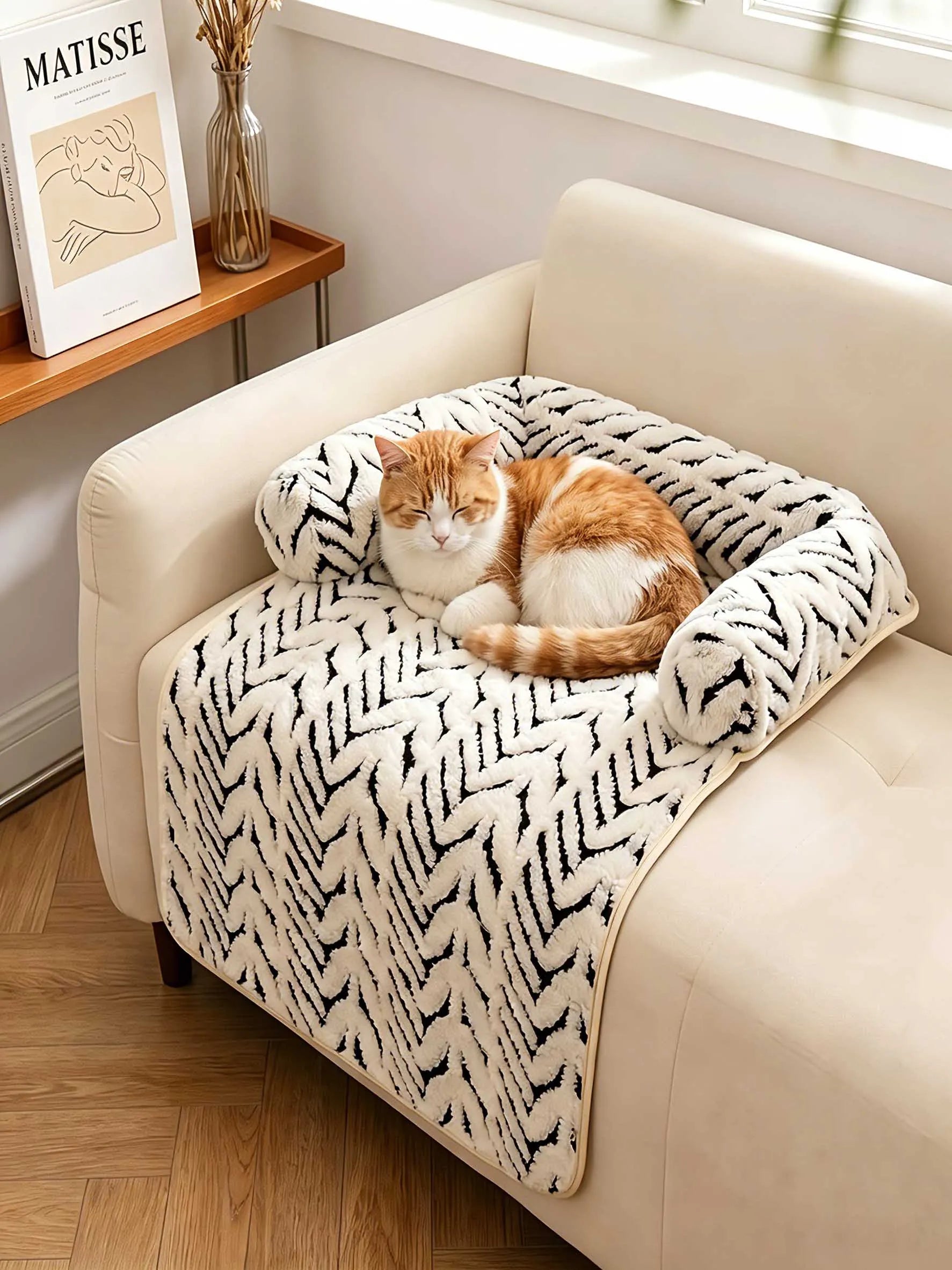 Pet Sofa Bed Mat With Side Bolsters
