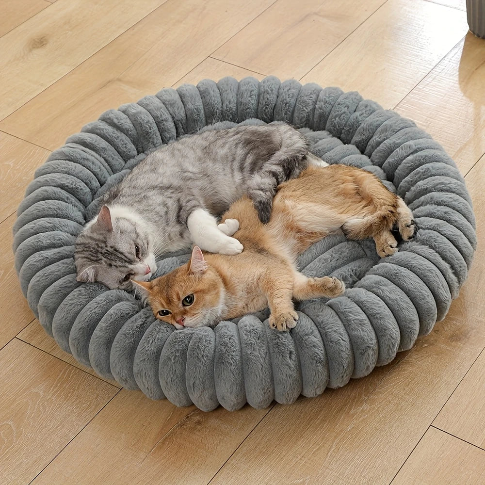 Ribbed Plush Donut Pet Bed