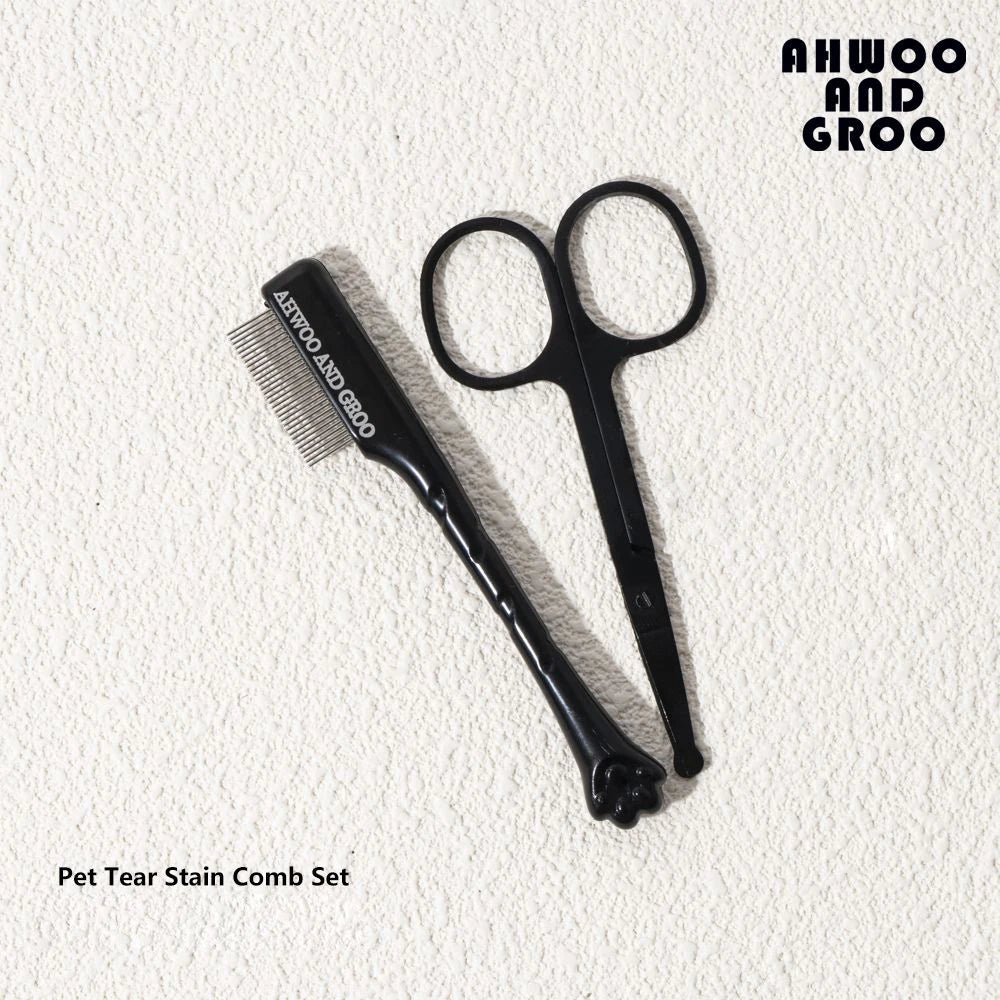 Black comb and rounded-tip scissors set