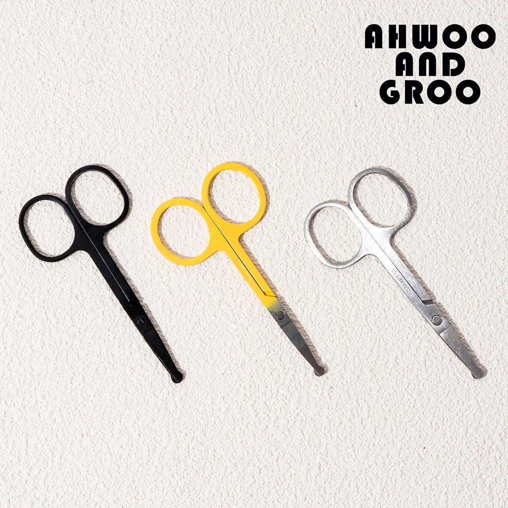 Pet face comb and rounded-tip scissors color options